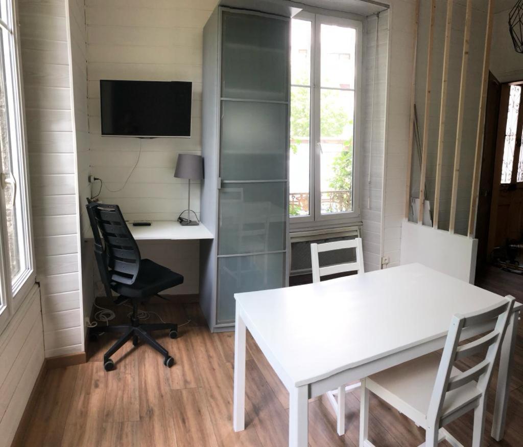 Le Coeur, Studio Central Refait A Neuf, Au Calme Besançon Exterior foto